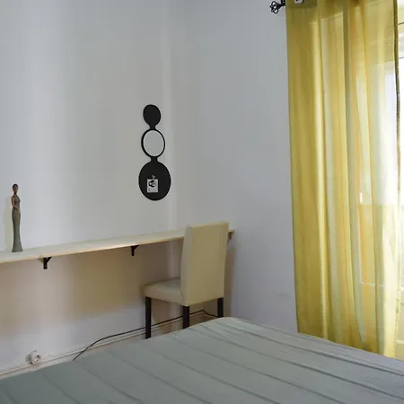 Young Quarto em Acomodações Particulares