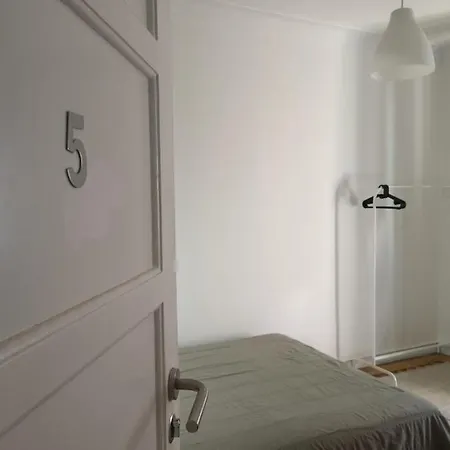 Privatunterkunft Young *